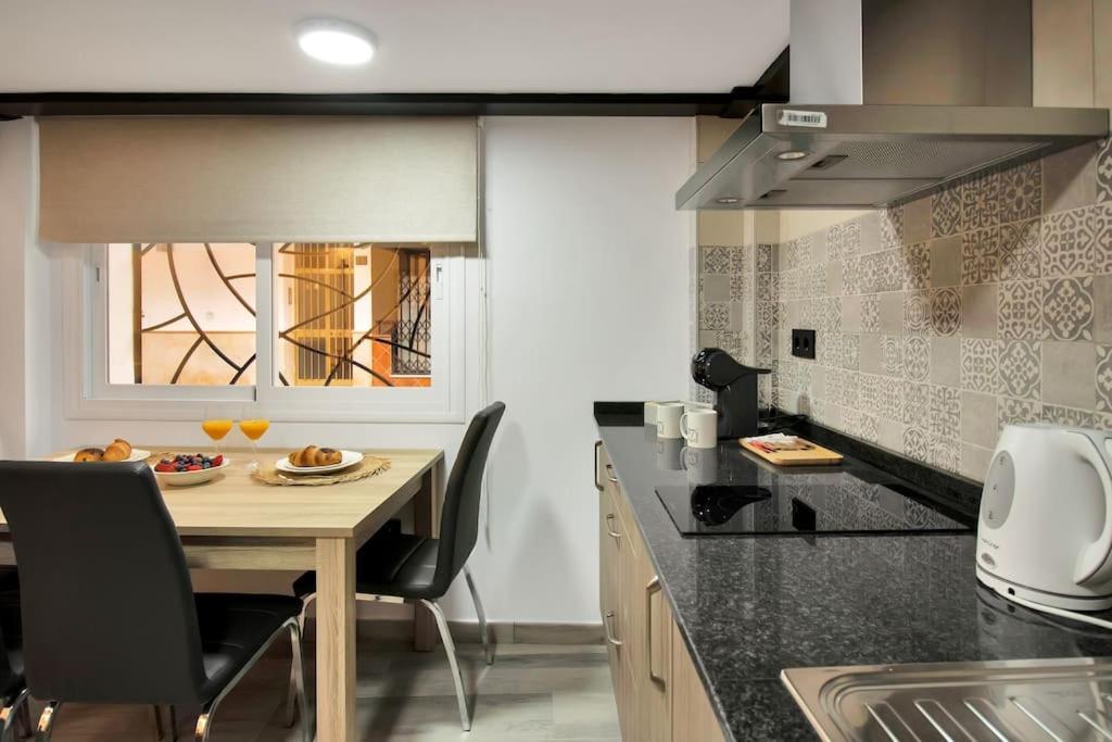 Moderno Loft En El Corazon Historico De Estepona - Casa Pepita 17 Extérieur photo